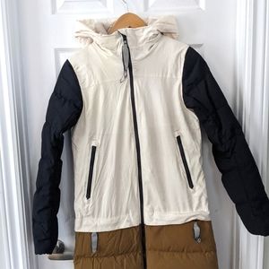 Lululemon down winter jacket 🖤🤎🤍 size 4